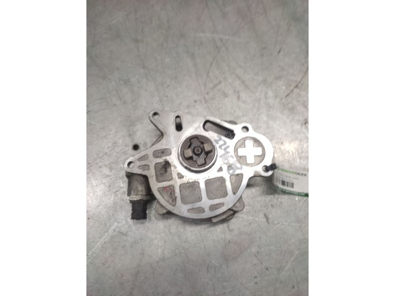 Recambio de depresor freno / bomba vacio para volkswagen golf vi (5k1) rabbit referencia OEM IAM 03L145100  