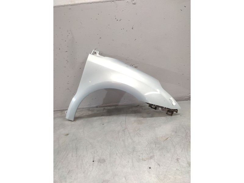 Recambio de aleta delantera derecha para citroën c4 berlina sx referencia OEM IAM   