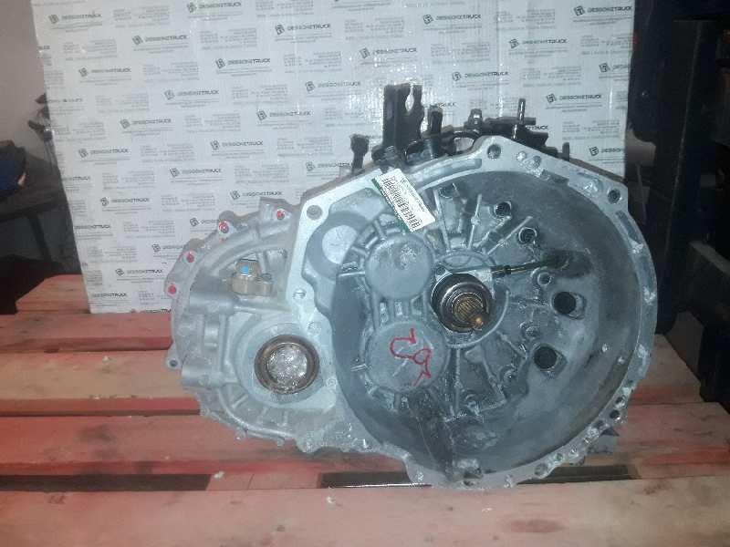 Recambio de caja cambios para kia carnival 2.9 crdi cat referencia OEM IAM Y060403425 4300038050 
