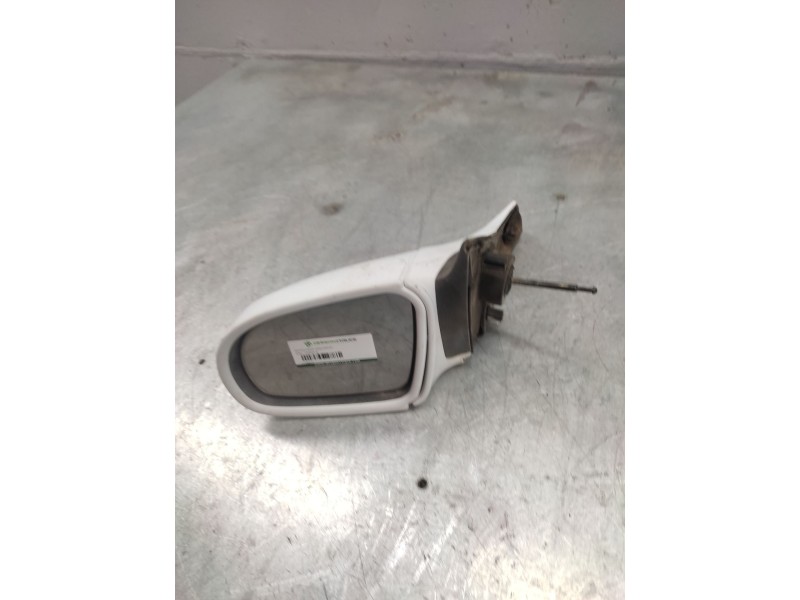 Recambio de retrovisor izquierdo para opel corsa b eco referencia OEM IAM   