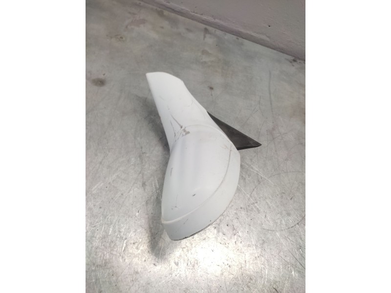 Recambio de retrovisor izquierdo para opel corsa b eco referencia OEM IAM   