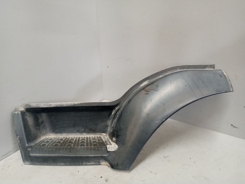 Recambio de paso rueda izquierdo para iveco stralis (ad/at) 10.3 diesel referencia OEM IAM 504211389  