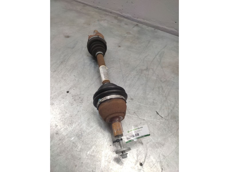 Recambio de transmision delantera izquierda para ford focus berlina (cap) 1.6 tdci cat referencia OEM IAM 3M513B437DAF  